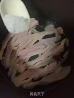 Make Grab the duck claw step 2