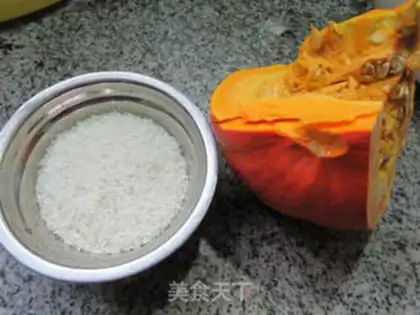 Make Red pumpkin rice congee step 0