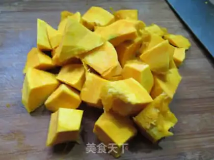 Make Red pumpkin rice congee step 2