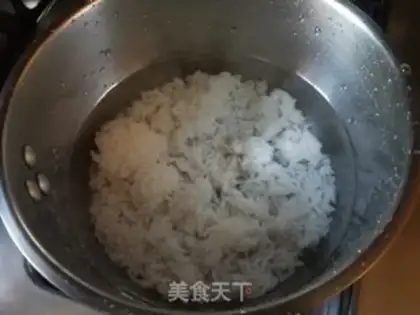Make Shrimp soup step 1