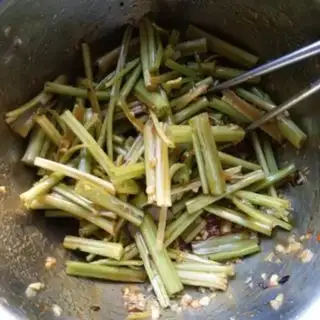 Make Garlic paste and celery step 1
