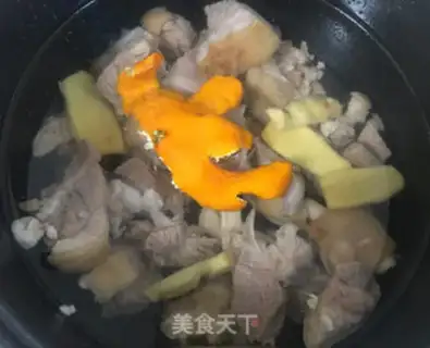 Make Roach and lamb stew step 4