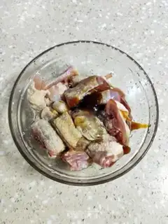 Make Spicy chicken step 1