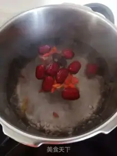 Make The radish lamb soup step 1