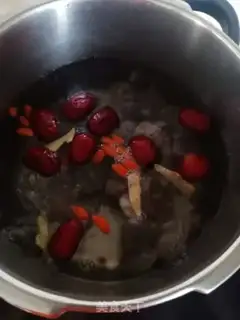 Make The radish lamb soup step 3