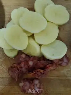 Make Weenie steamed potato chips step 1