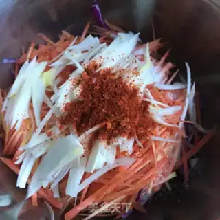Make Garland radish step 4