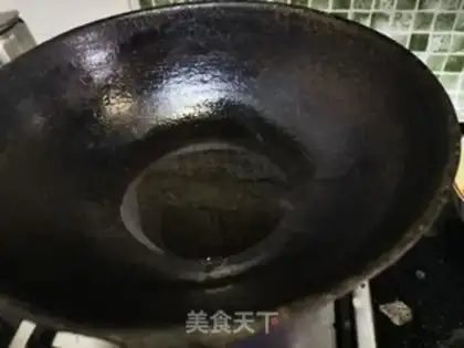 Make Clear the chicken caterpillar step 0