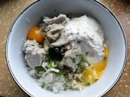 Make radish egg pancakes step 3