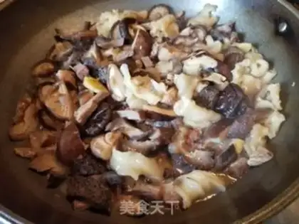 Make ♪ ♪ Flows and mushrooms ♪ step 15