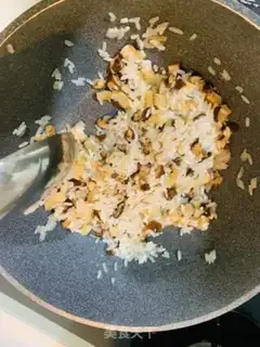 Make Dried rice for mushrooms step 2