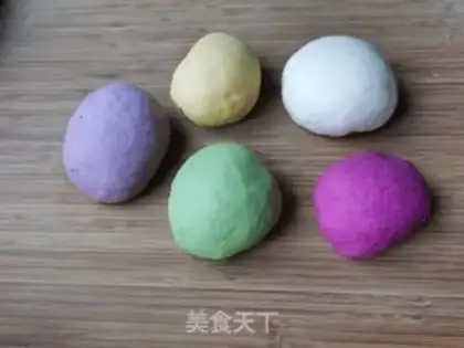 Make Five fortune dumplings step 0