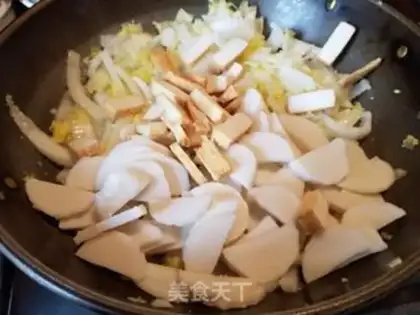 Make Scrambled rice cake step 9