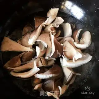 Make Blow mushrooms step 1