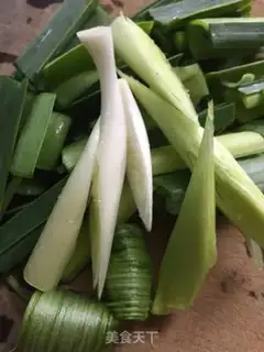 Make Garlic, black wood, roast meat step 3