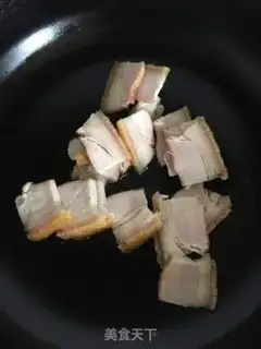 Make Garlic, black wood, roast meat step 5