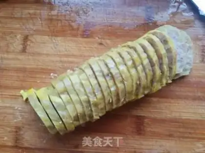 Make Frozen rolls step 3