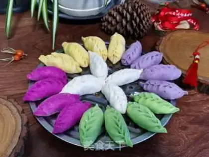 Make Five fortune dumplings step 10