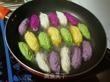 Make Five fortune dumplings step 12