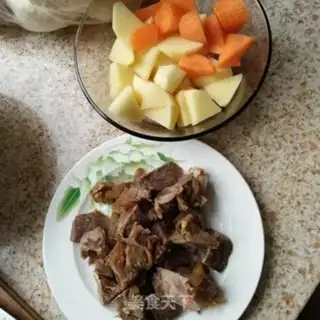 Make Beef stew potato carrots step 3