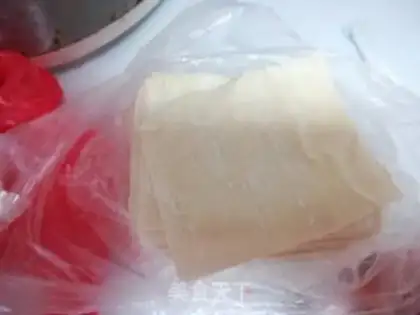 Make Sausage candy rolls step 1