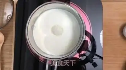 Make Hot milk pudding step 1