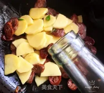 Make Weenie fried potato chips step 8