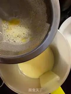 Make Coconut balls step 2