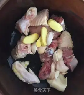 Make Blackwood, chicken legs, soup step 5
