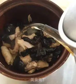 Make Blackwood, chicken legs, soup step 9