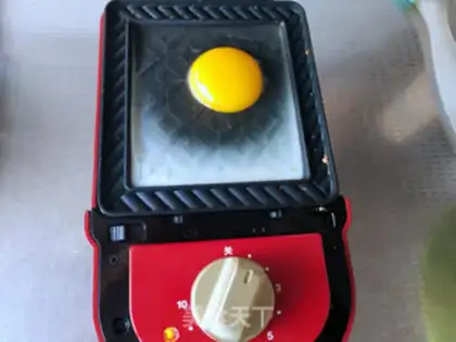 Make A tuna egg sandwich step 0