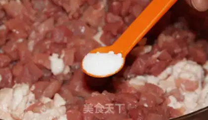 Make Homemade sausages step 1