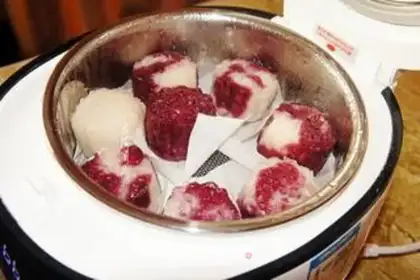 Make Ice-covered red bean mooncake step 7
