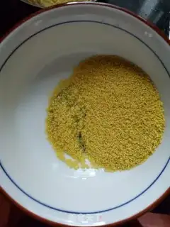 Make Gold rice porridge step 1
