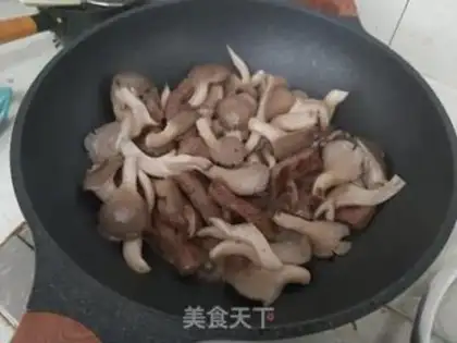 Make Mushroom roast beef step 7