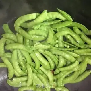 Make Clear the Dutch beans step 3