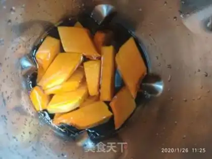 Make Pumpkin muffins step 1