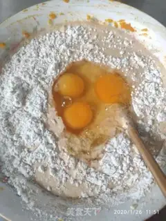 Make Pumpkin muffins step 2
