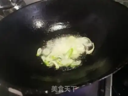 Make Garlic sprouts step 6