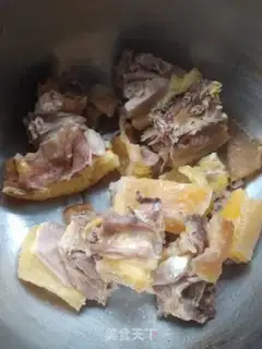 Make Chicken with white fruit step 2