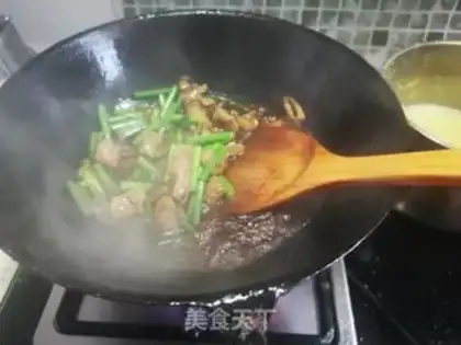 Make Garlic sprouts step 9