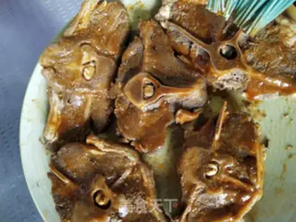 Make Butterfly lamb chops step 4