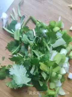 Make Fishball soup step 1