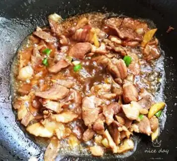 Make Pork sauerkraut step 7