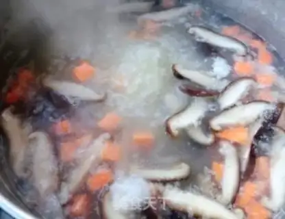 Make Porridge of mushrooms step 7
