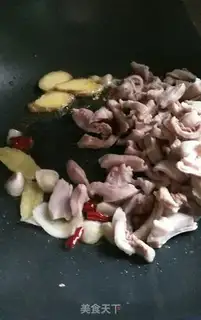 Make Piggy belly step 3