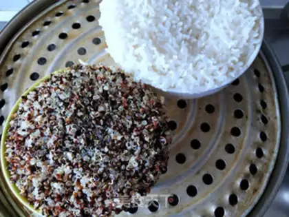 Make Three-coloured quinoa-meal step 0