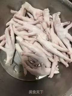 Make Soft chicken claws step 0
