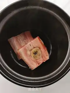 Make Ham stewed elbows step 1