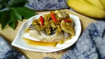Make Scrambled fish head step 4